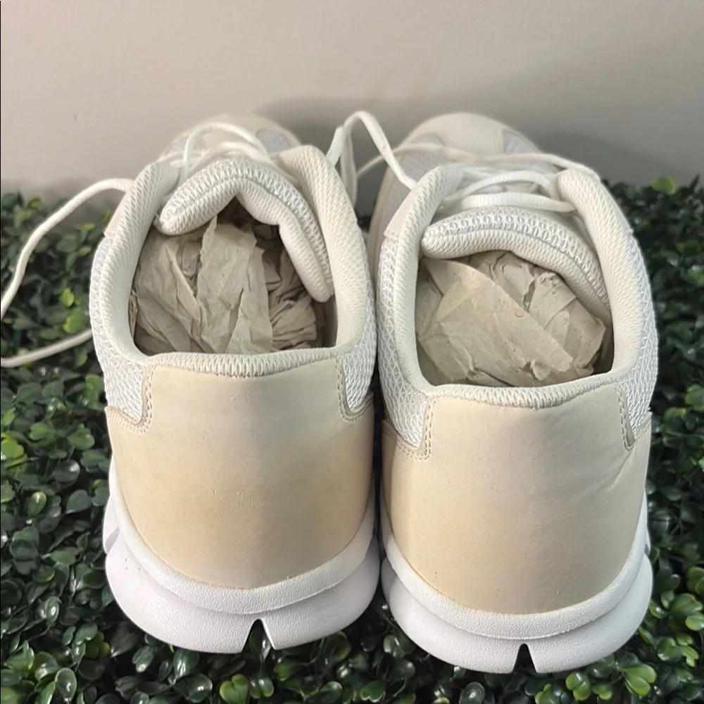 Propet White Mesh Men's Shoes